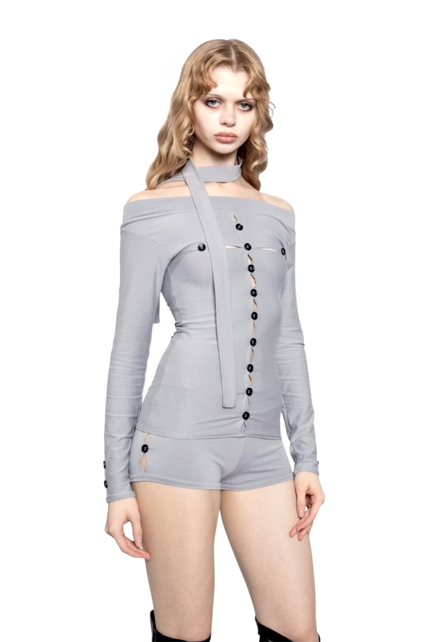 Porcelain Cutline Top